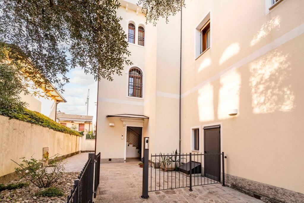 Enjoy Home - Appartamento I Papaveri Padova Exterior foto