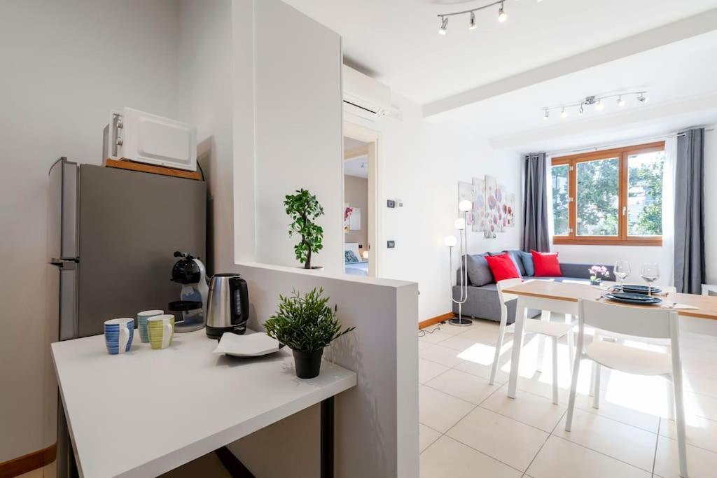 Enjoy Home - Appartamento I Papaveri Padova Exterior foto